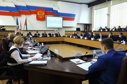 Реализацию проекта «Чистый воздух» в Братске обсудили на заседании Совета ЗС с представительными органами муниципалитетов